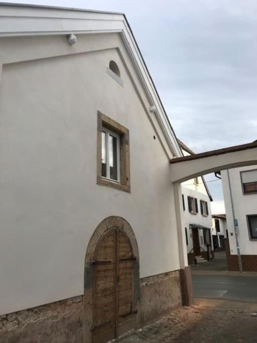 Meckenheim  Ferienhaus „Uff'M Woikeller“ヴィラ エクステリア 写真